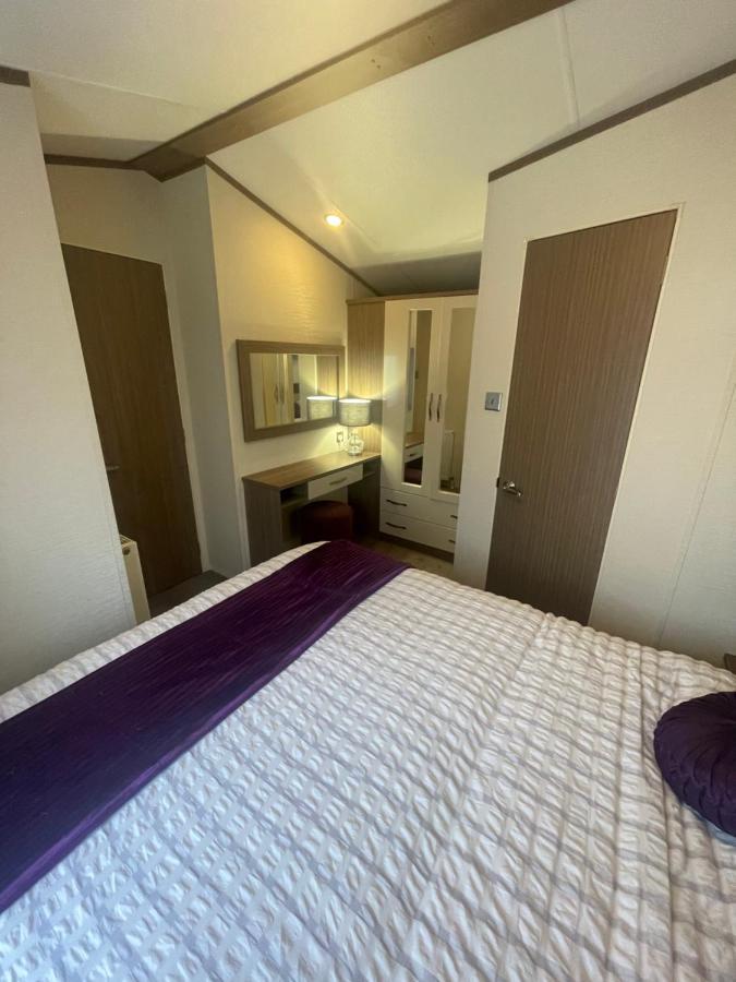 Luxury Static Home 2 Bed Sleeps 6 グレート・ヤーマス エクステリア 写真